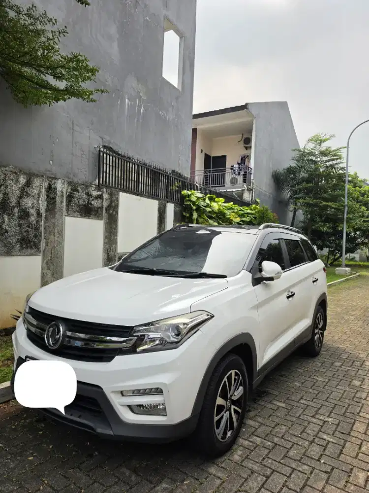 DIJUAL DFSK 560 TURBO LUXURY AT 2019 PUTIH - ISTIMEWA