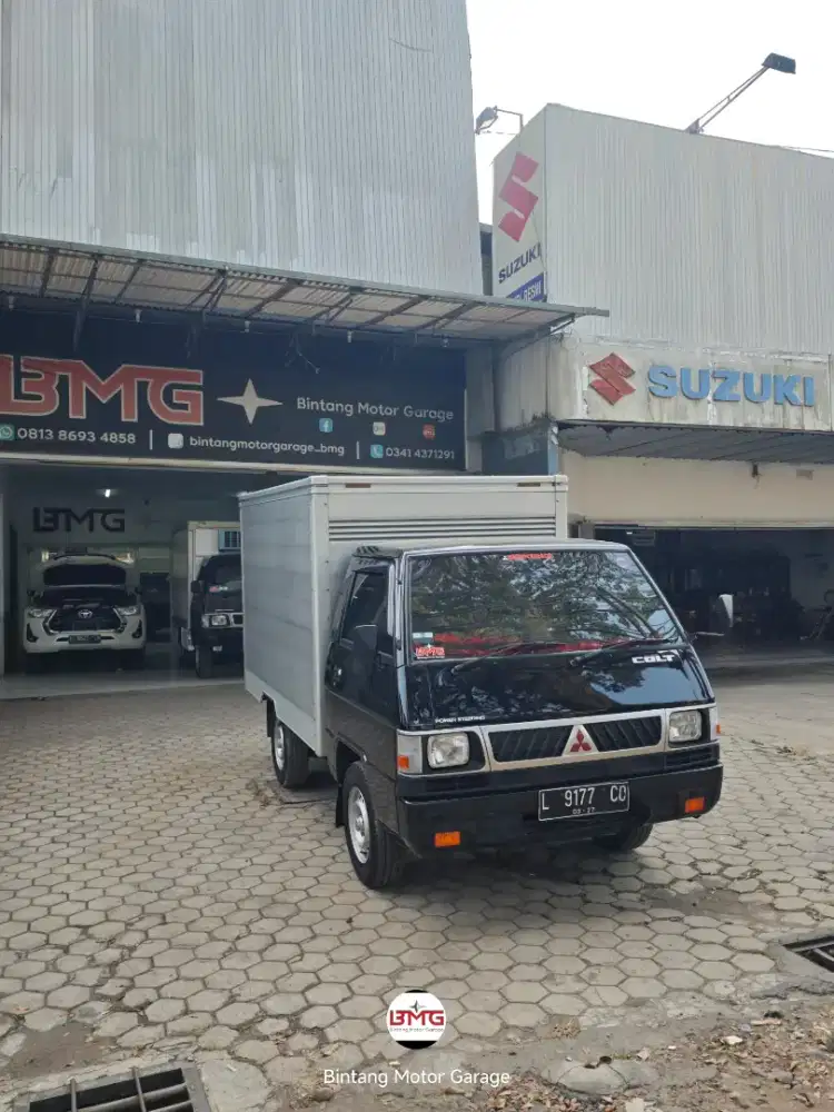 Mitsubishi L300 Box 2022