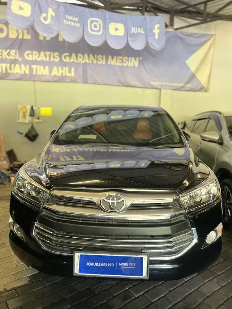 TOYOTA 2017 INNOVA REBORN V 2.4 M/T HITAM MEWAH MOBIL1717 JEMURSARI