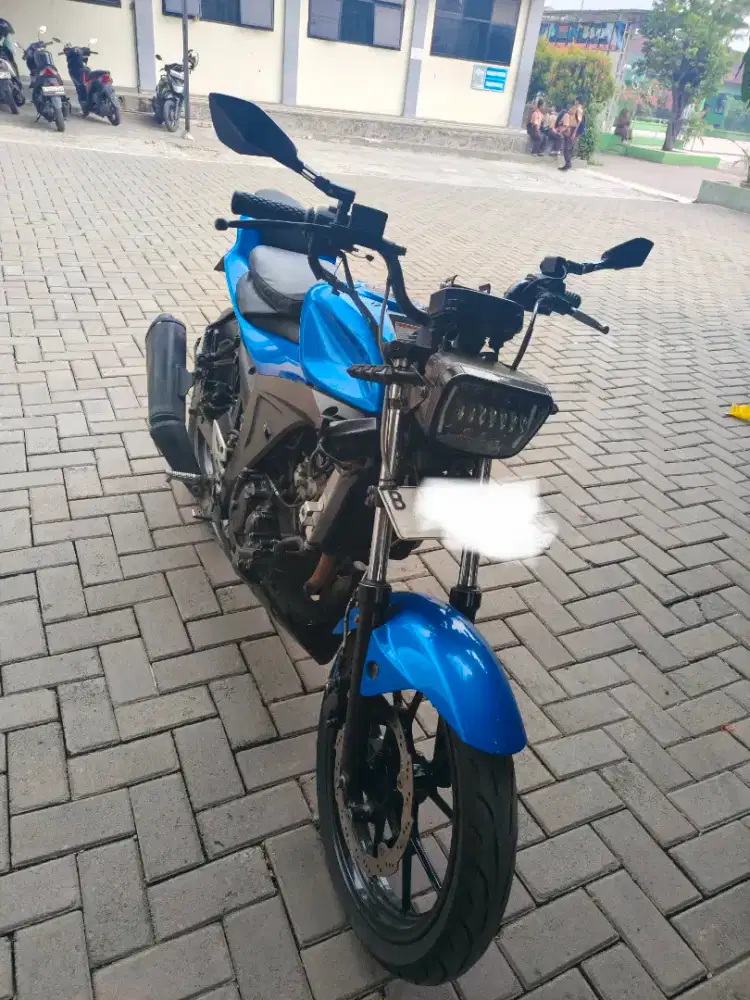Dijual karena pengen beli matic buat Ojol