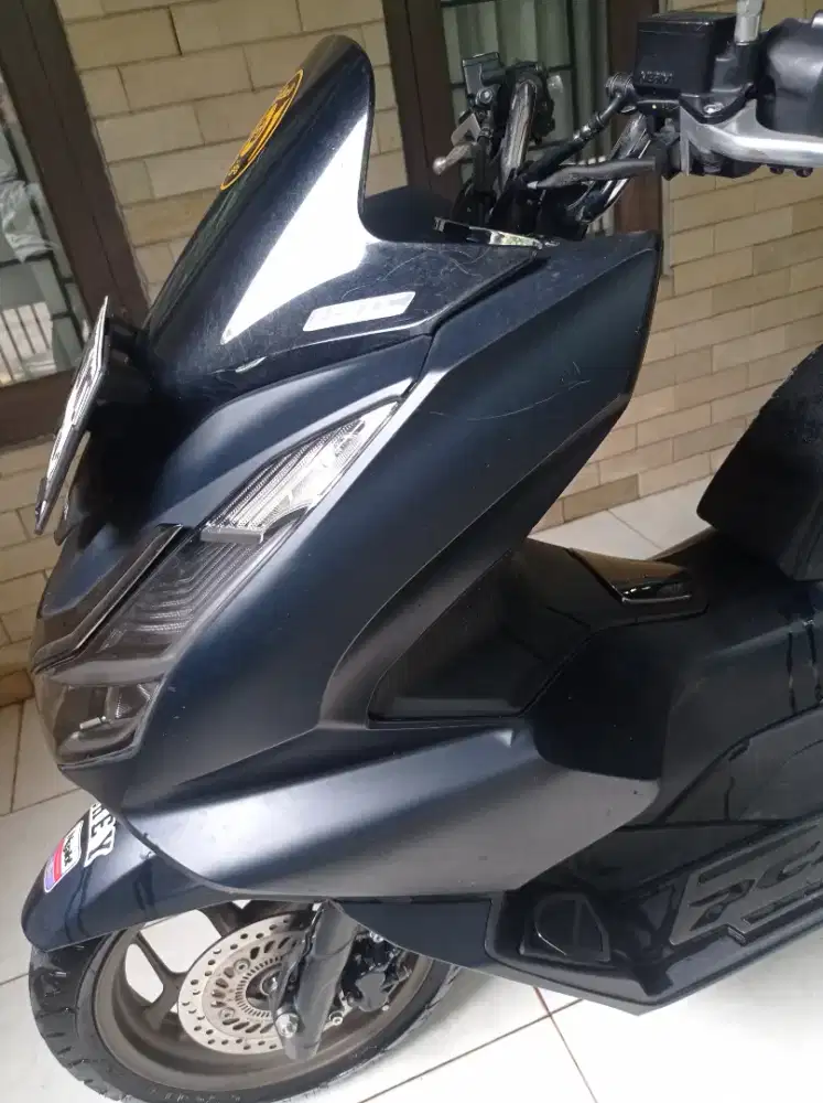 HONDA PCX ABS 2023 km 17ribu,tangan pertama tanpa perantara atau calo