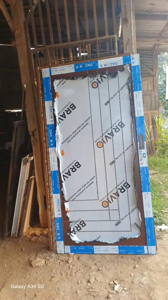 Jual kusen pintu satu dan pintu dua dari bahan aluminium dan kayu