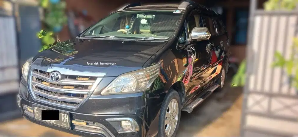 DIJUAL TOYOTA KIJANG INNOVA 2.0 G BENSIN TAHUN 2014 – LOW KM 65ribuan