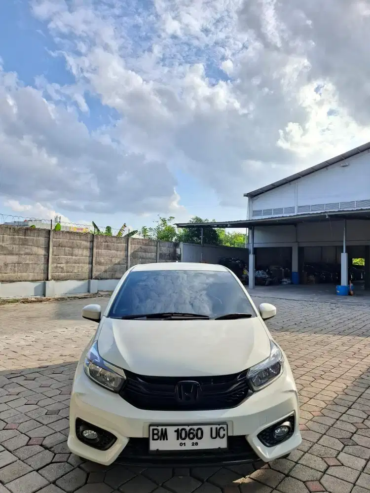 Brio 2022 E manual. Km 14rb antik