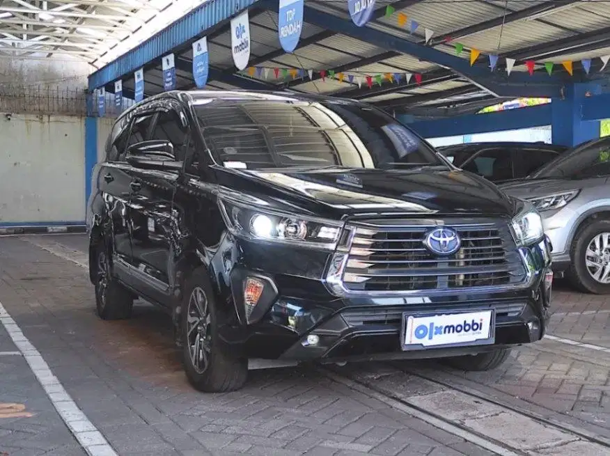 KM RENDAH - Kijang Innova 2.0 V Bensin-AT-2021 XG