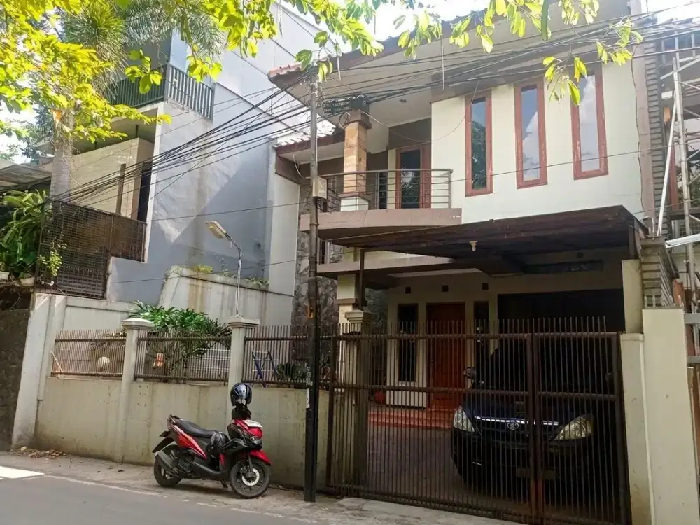 Rumah Mewah 2 Lantai di Sayap BKR Kembar Buahbatu Lokasi Strategis & Premium di Pusat Kota