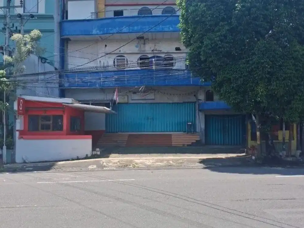 Gedung Ruko Premium 4 Lantai Di Jln Urip Sumoharjo, Kodya Yogyakarta Sangat Cocok Untuk Kantor Pusat Atau Retail Besar