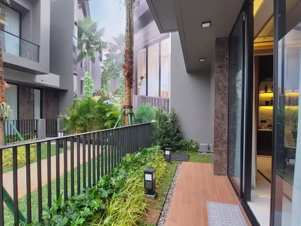 Dijual Rumah Mewah Matera 3 Lantai View Danau di Gading Serpong Dekat Aniva