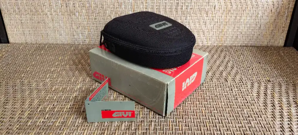 Givi Oval Tank Bag Mini