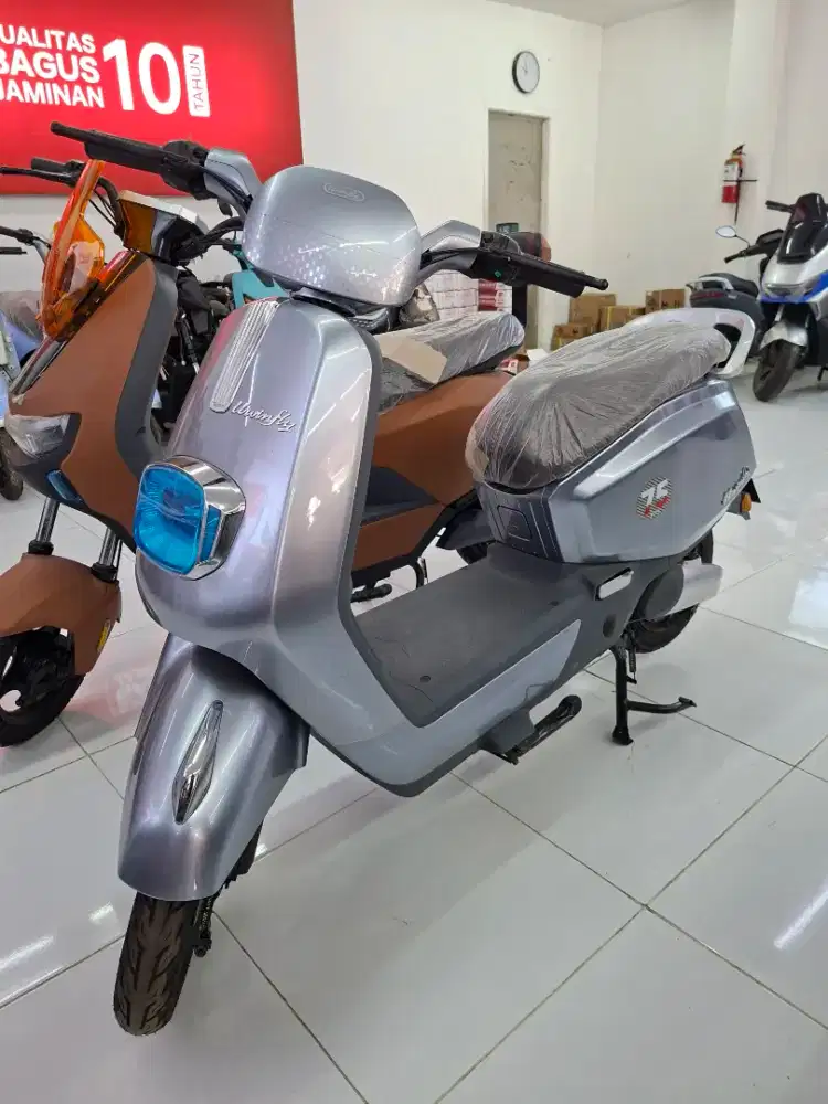 SEPEDA LISTRIK T75 UWINFLY