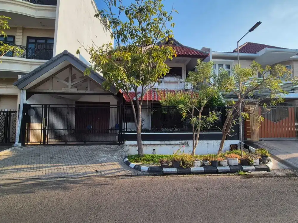 Dijual Rumah Hitung Tanah di Sutorejo Prima Jalan Kembar