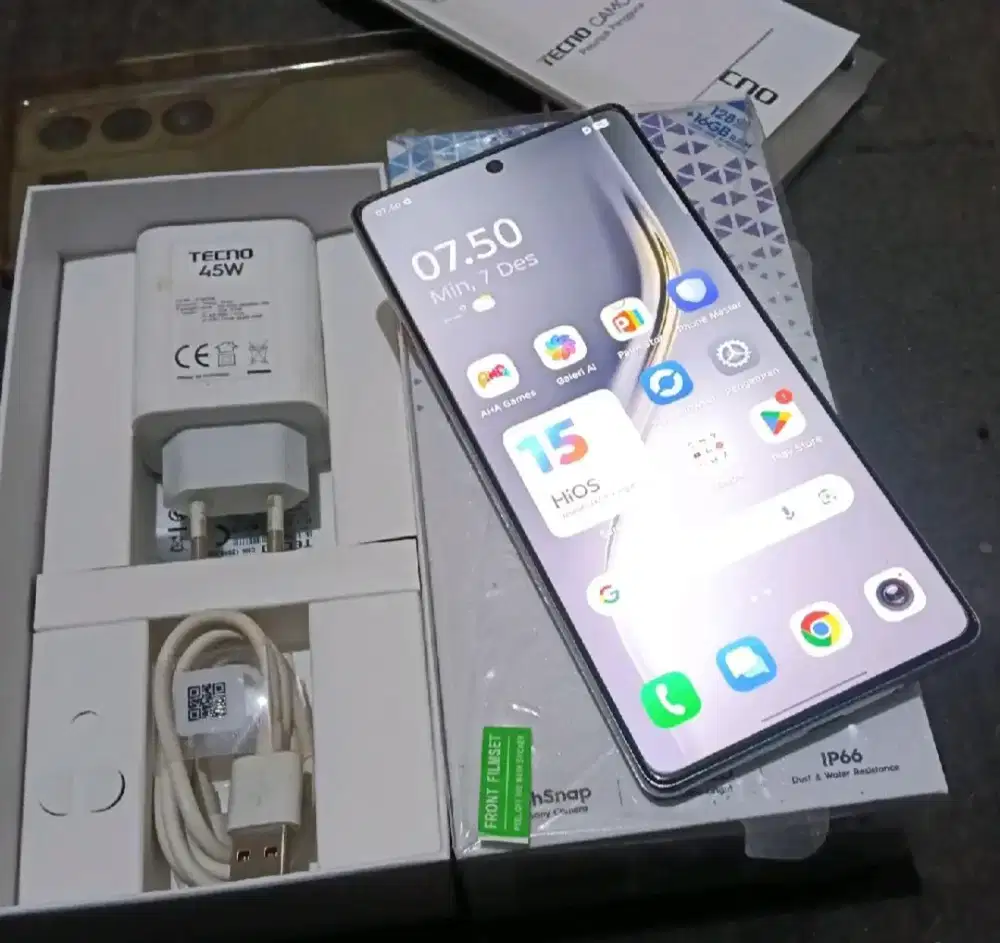 Tecno Camon 40 8/258GB