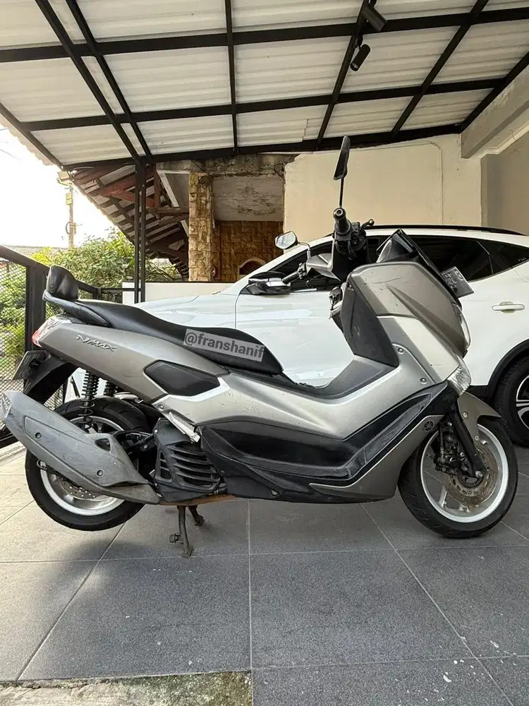 Dijual cepat Yamaha Nmax (Old) 2016 non ABS [Pribadi]