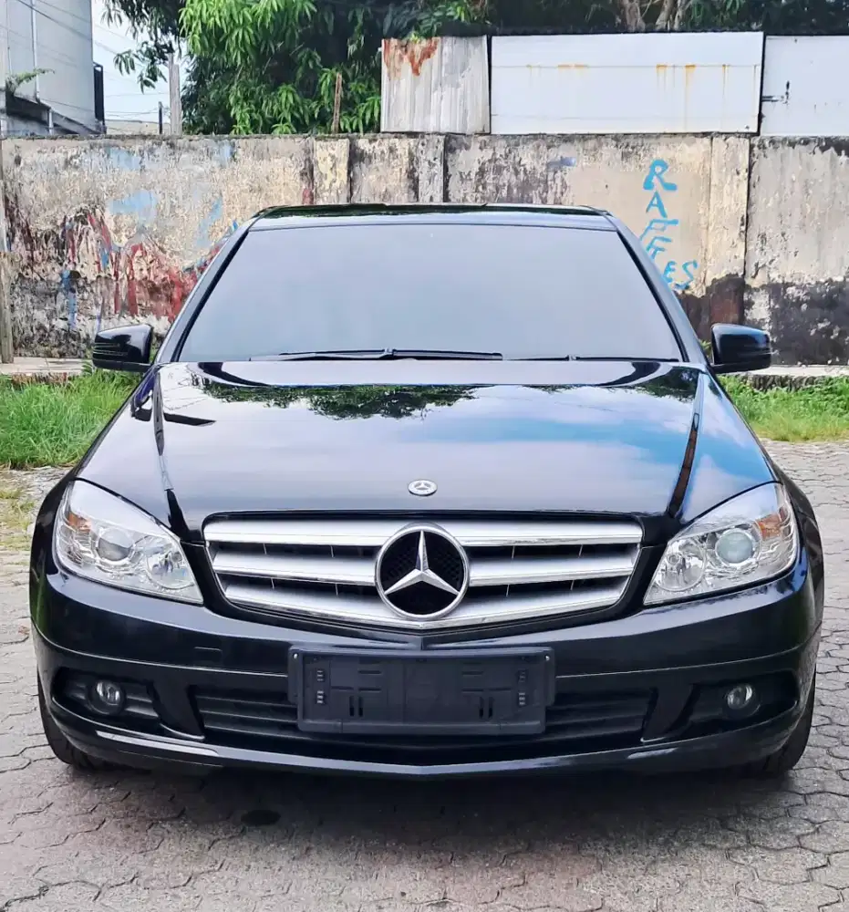 MERCEDES BENZ C200 CGI W204 2010