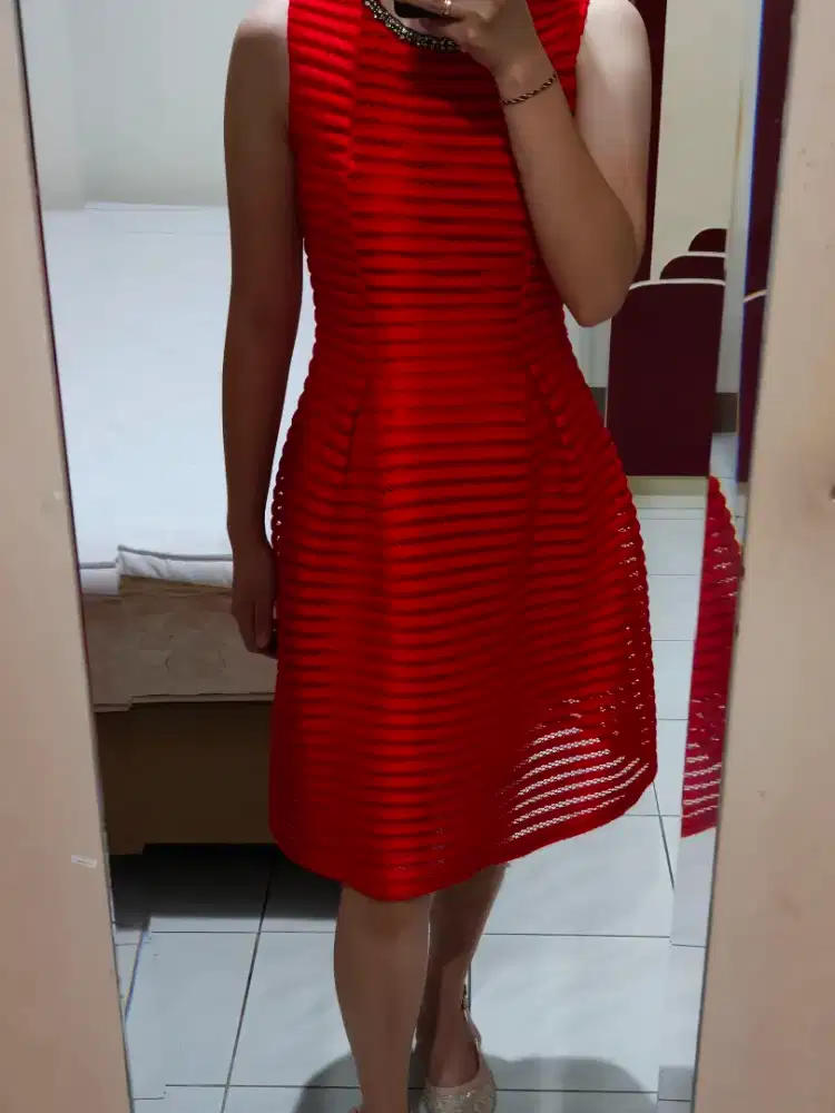 Preloved Midi Knit Flare Red Dress