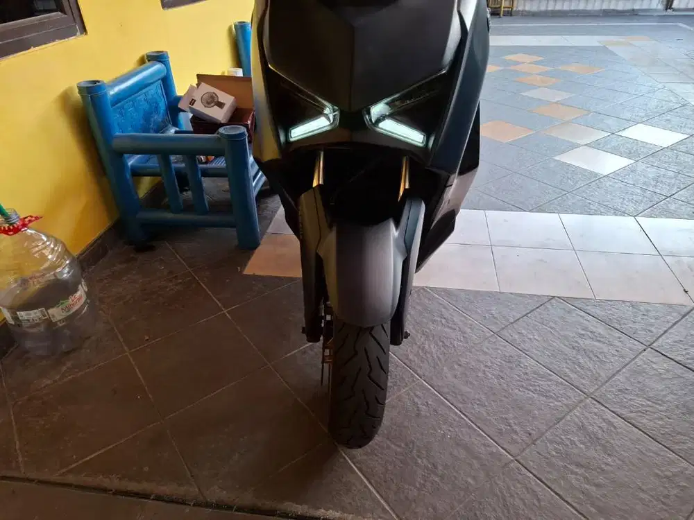 Xmax 2023 Dark Petrol