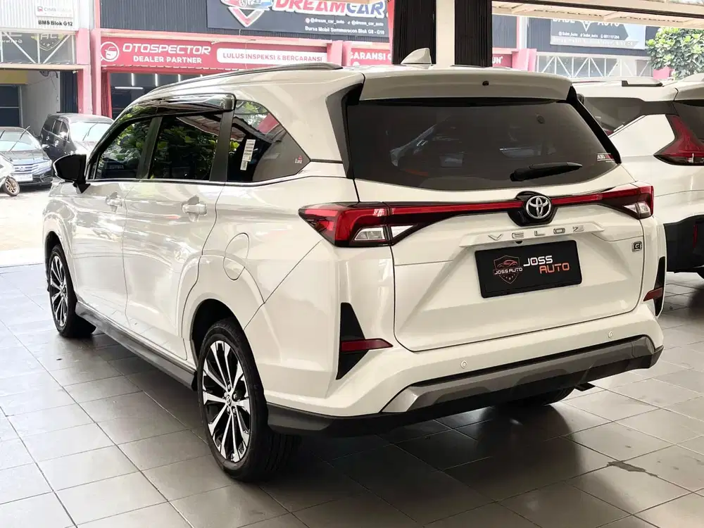 Toyota Avanza 2025 Bensin (1.400Km)
