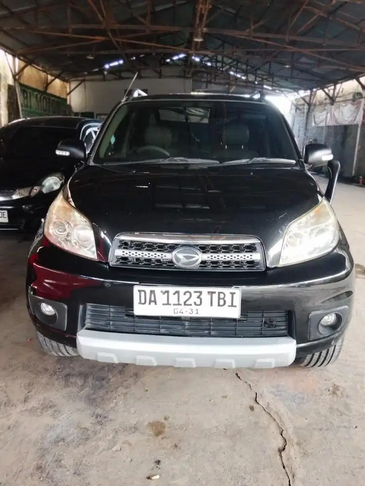 Daihatsu terios tx at metic 2013