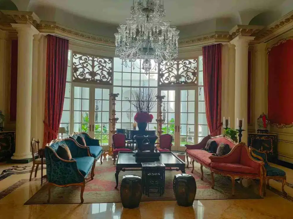 JUAL RUMAH MEWAH JL.DIPONEGORO, MENTENG, JAKARTA PUSAT