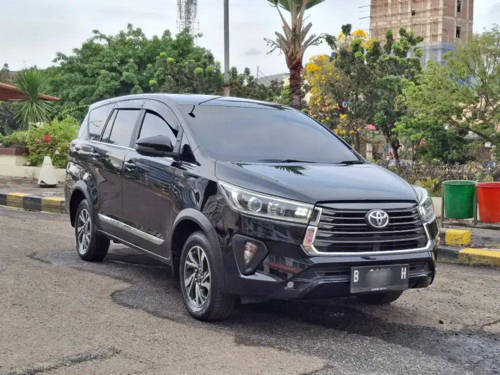 Innova V Diesel matic thn 2021 super gress