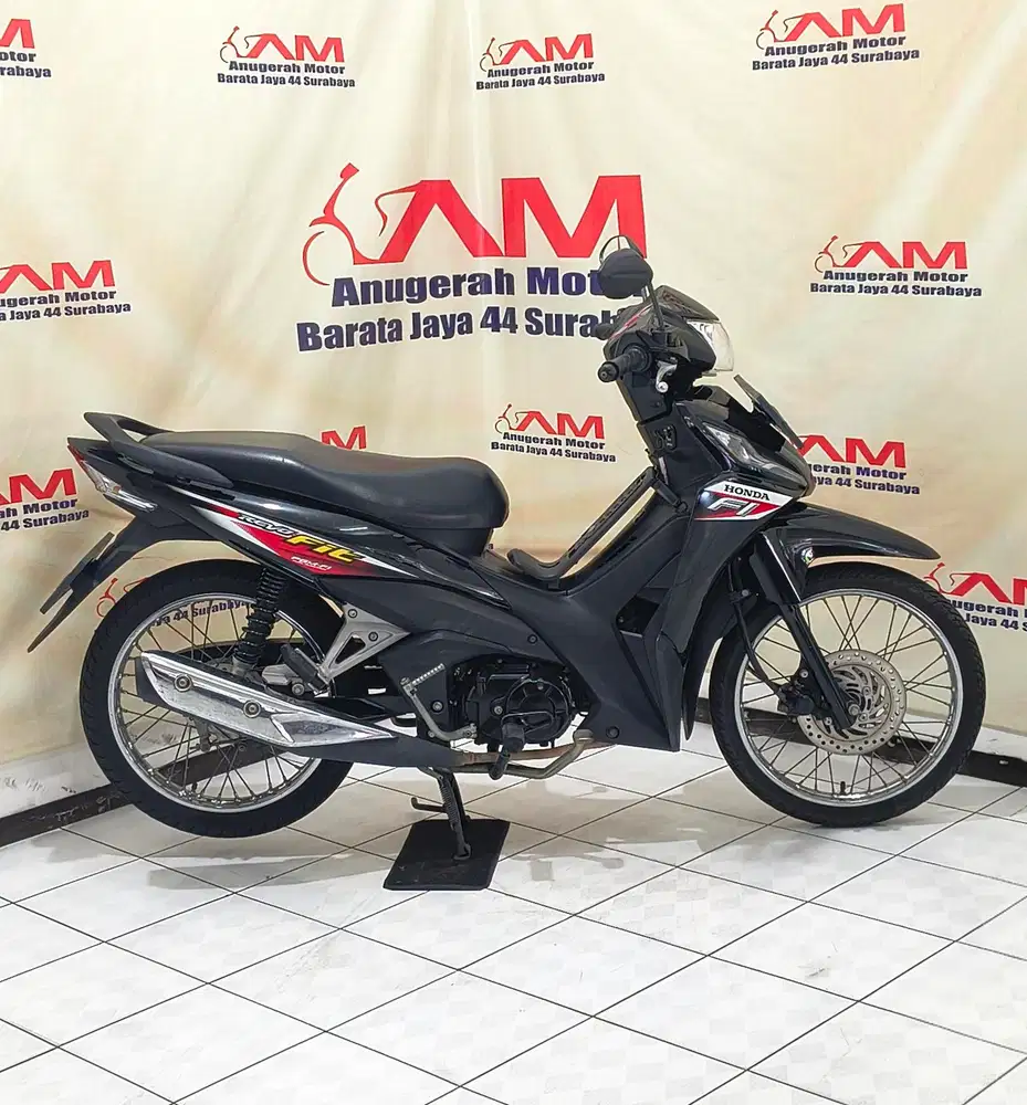 Siap pakai Honda Revo fit Tahun 2021 warna Hitam