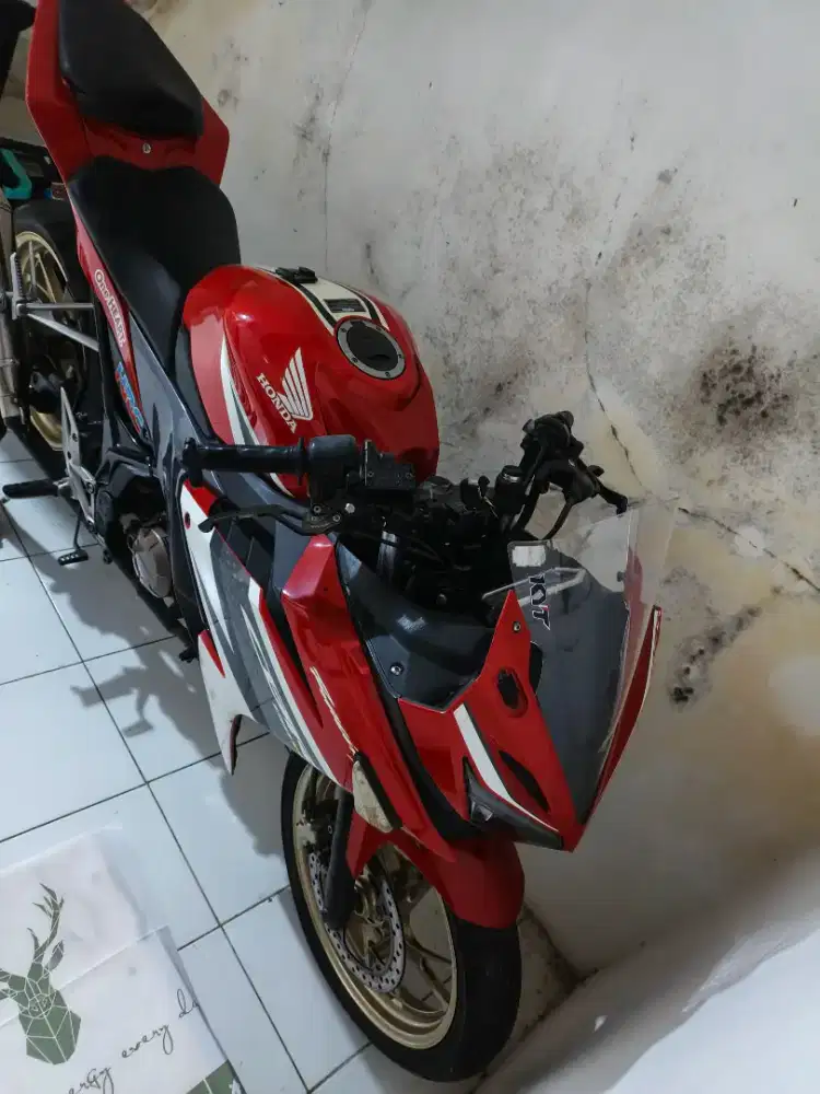 Honda CBR Kondisi Siap Pakai, Mulus Terawat