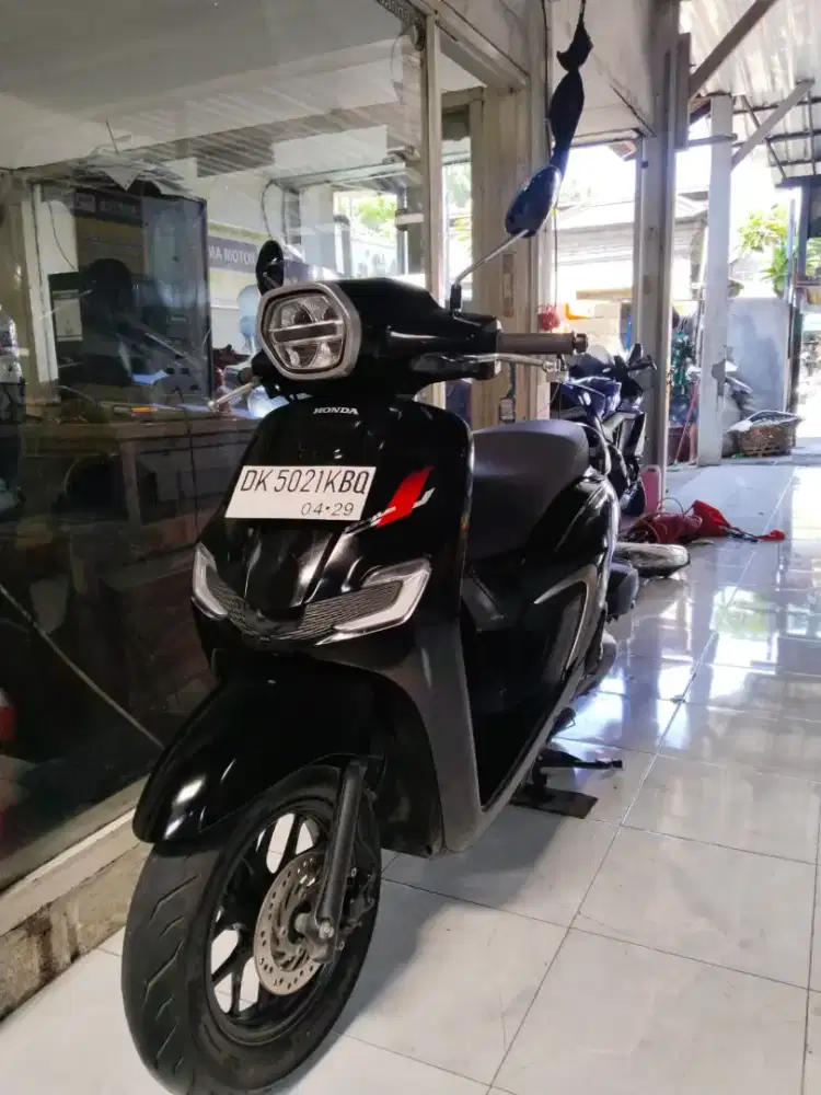 DP 3,8 JT/ BUNGA MENURUN 2% / HONDA STYLO 160 TAHUN 2024