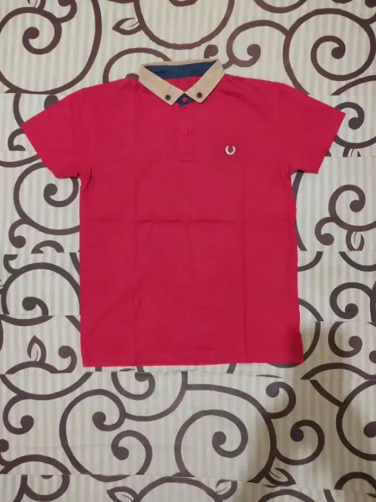 Polo shirt kaos berkerah kemeja casual