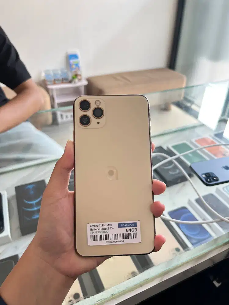 IPHONE 11 PM 64GB BEACUKAI