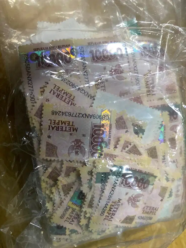 Materai baru tapi sudah kepisah