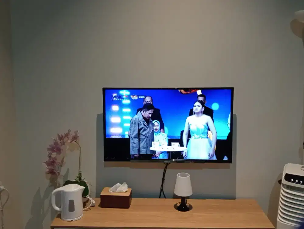 Tv lcd Sony 43 inc