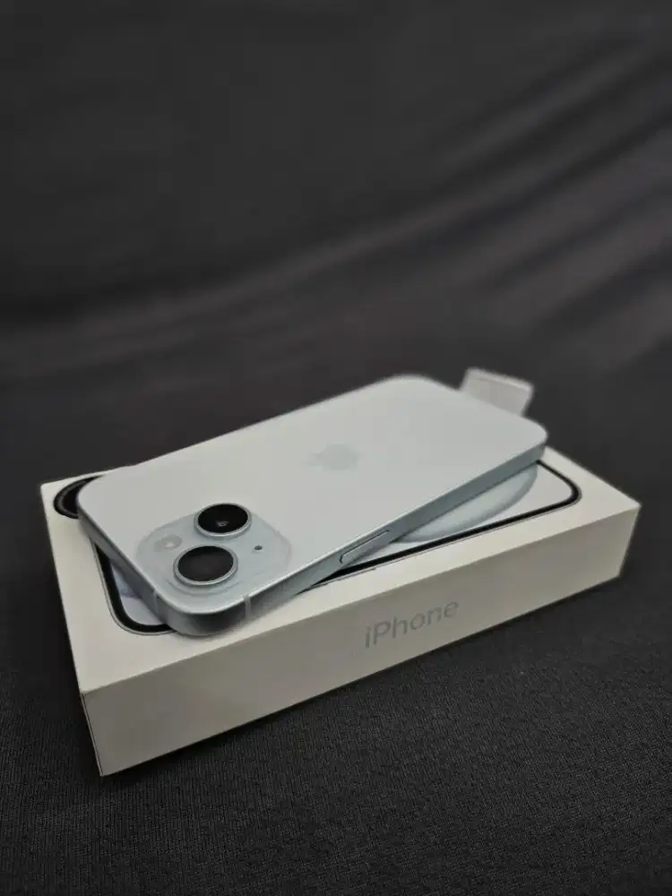 IPHONE 15 128GB BLUE LIKE NEW BH 100 CC 39X GARANSI ON S/D MEI 2027