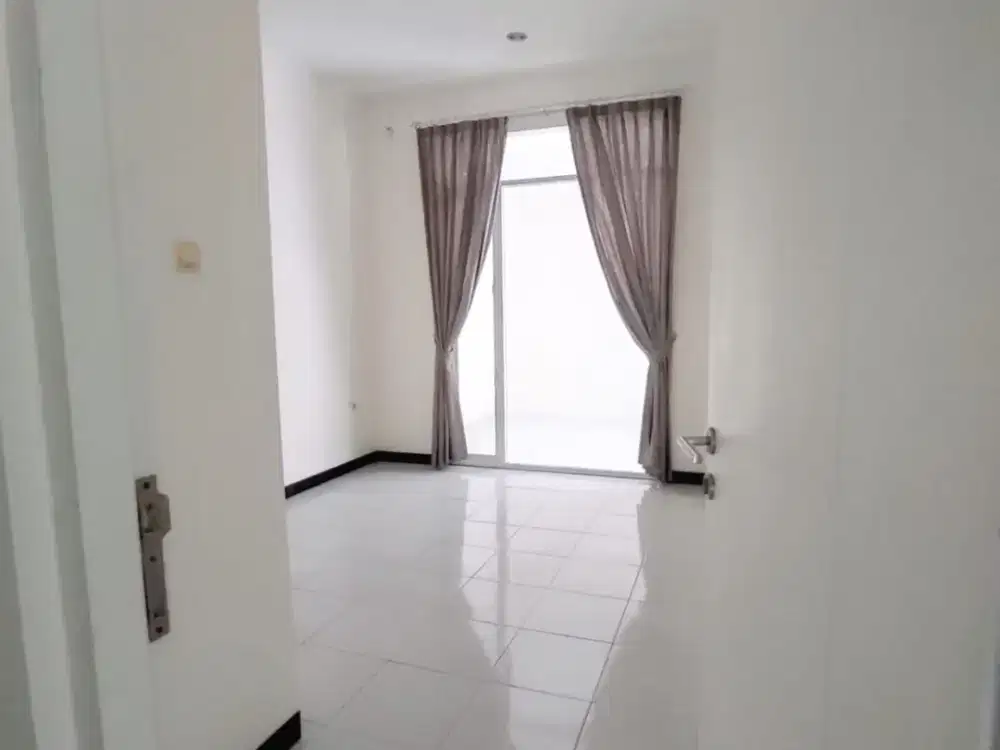 DIJUAL RUMAH TAMAN KOPO INDAH 5 (TKI V) BANDUNG CLUSTER SOMMERVILLE SIAP HUNI, TOL SOROJA, RS UKM