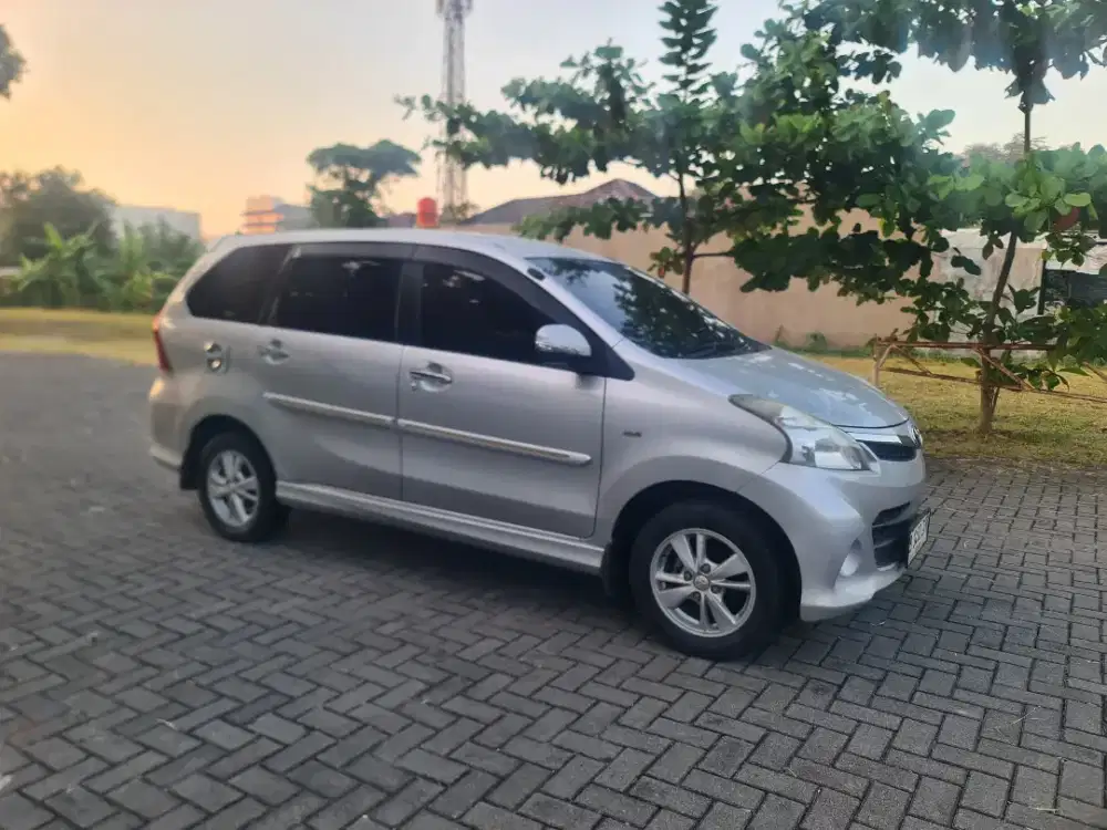 DP15JT// AVANZA 1.5 VELOZ MANUAL