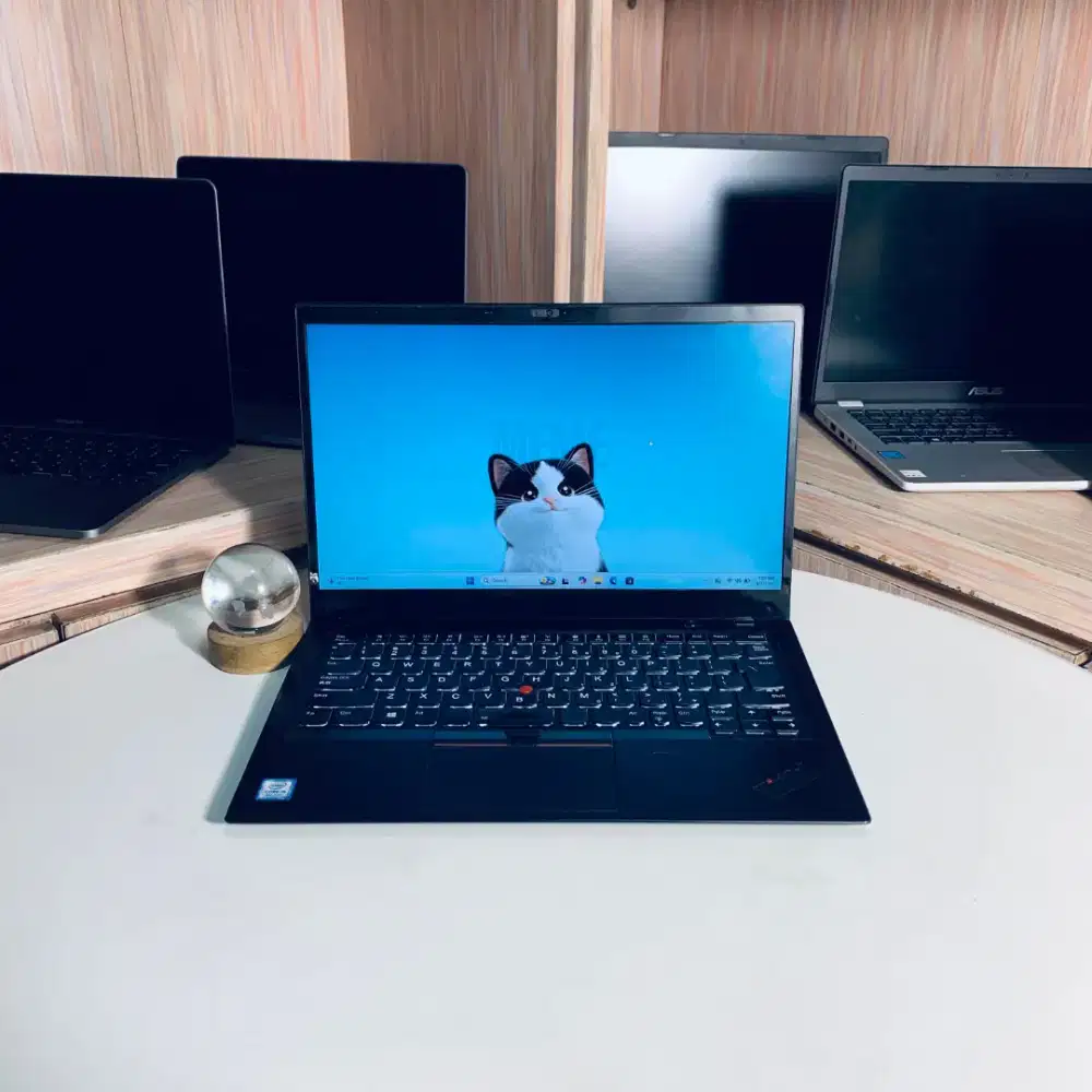 LAPTOP LENOVO THINKPAD X1 CARBON l INTEL CORE I5 | RAM 8GB | SSD 256GB