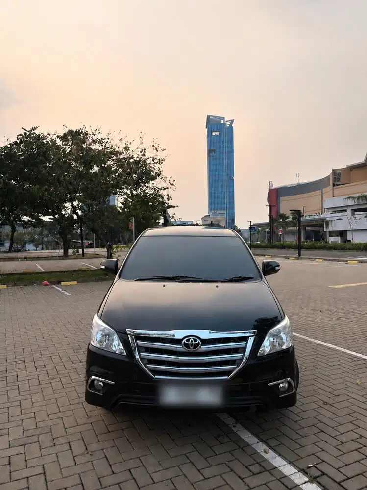 Toyota Kijang Innova 2013 Bensin