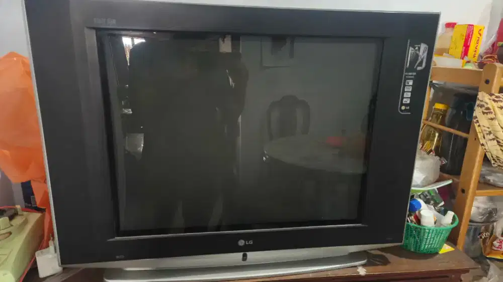 TV TABUNG LG BEKAS