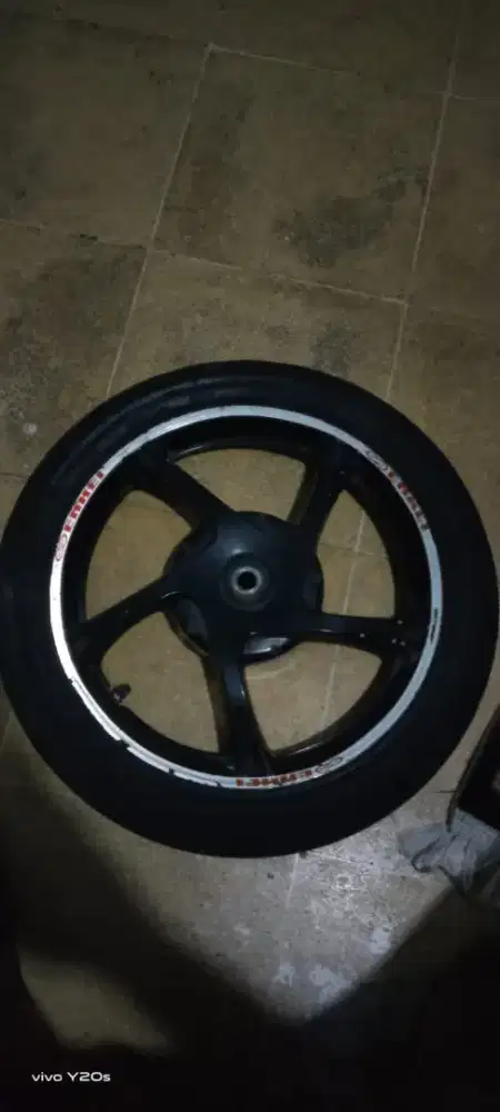 Velg standar mio ring 14 + sepasang ban