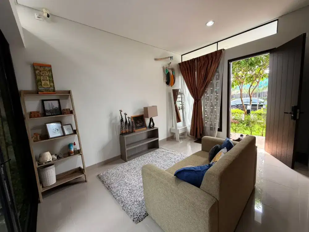 Y. DISEWAKAN RUMAH BANGUNAN BARU FURNISH SUMMARECON BANDUNG FLORA MALL, AL JABBAR, RS BORROMEUS