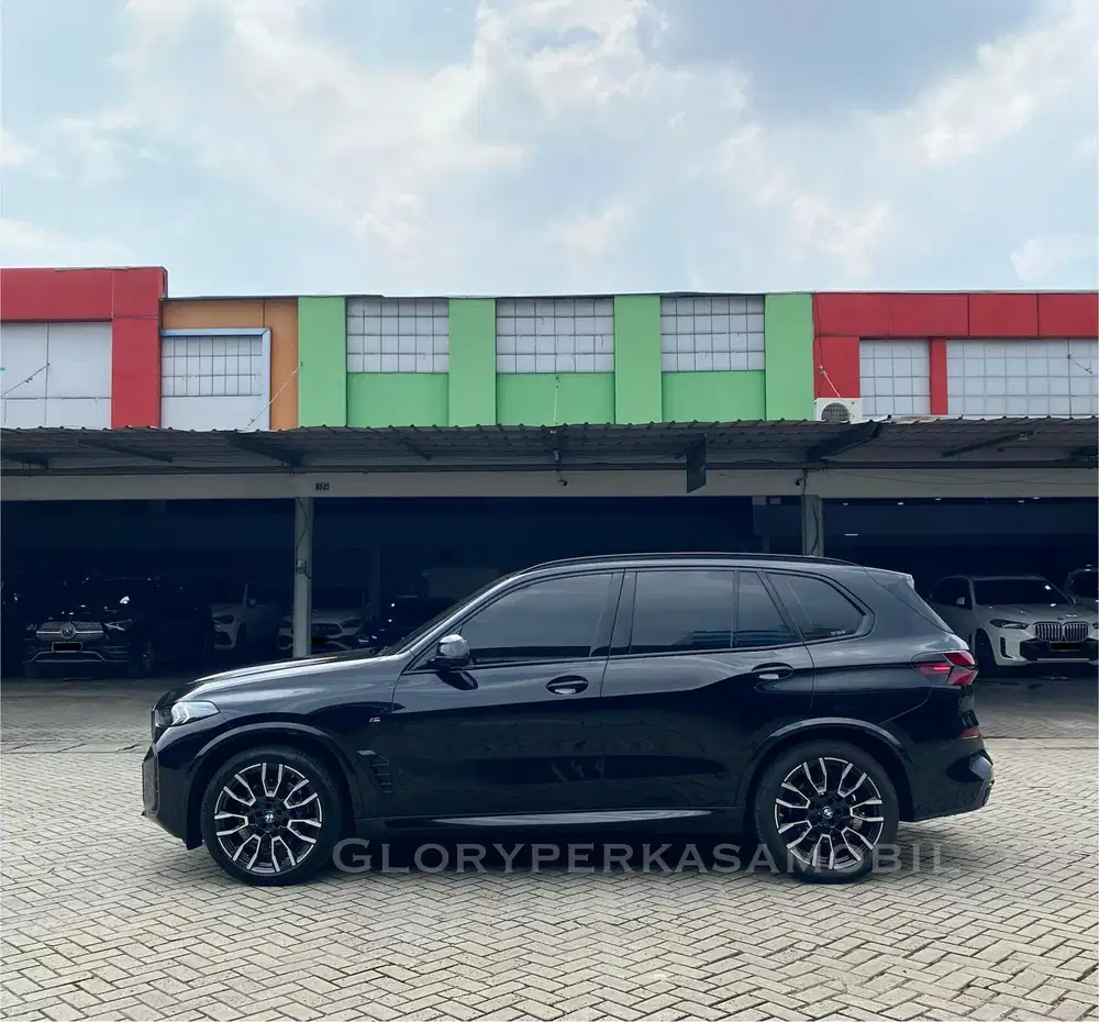BMW X5 M Sport Pro 2025 KM 11rb ANTIK