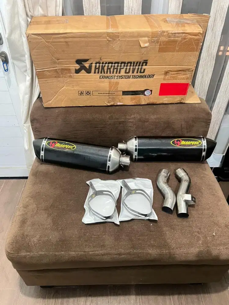 knalpot akrapovic carbon titanium kawasaki z1000 monster 695 795