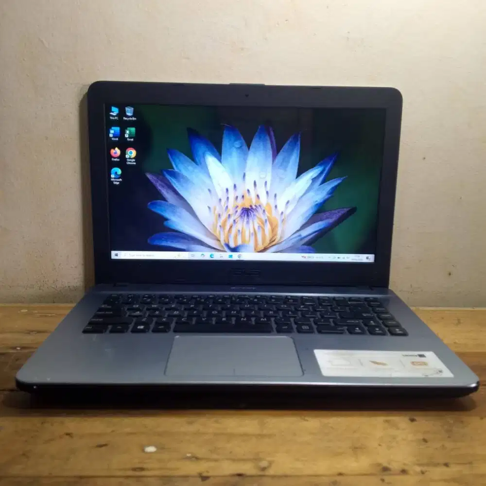 Asus AMD A4-9125 Ram 8 GB HDD 500 GB