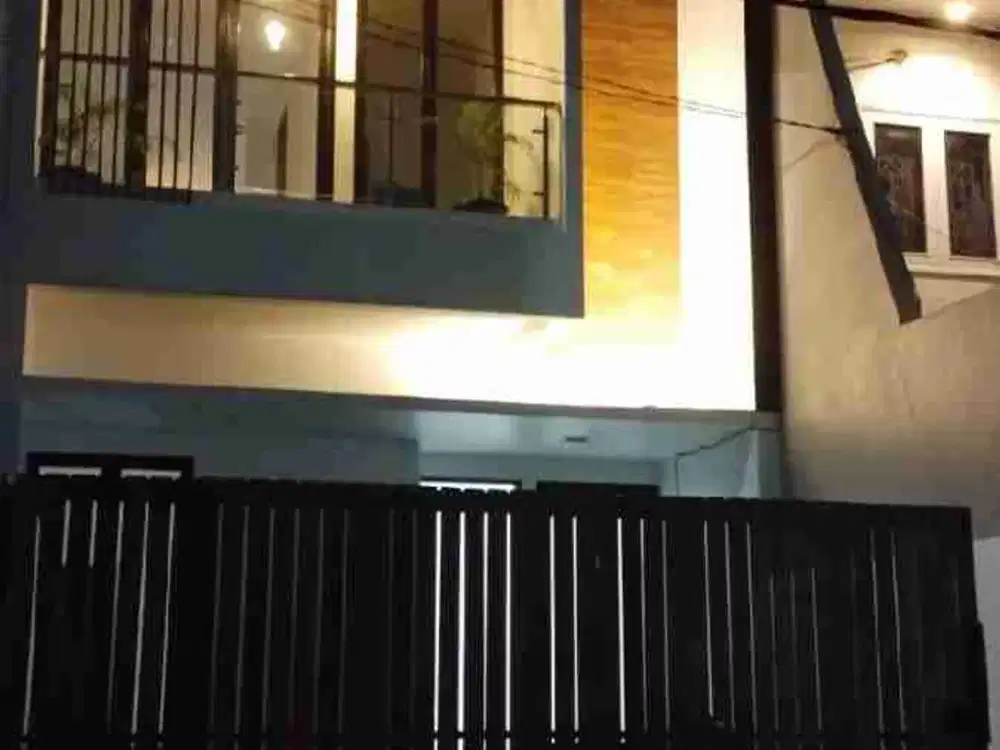 Dijual Rumah Minimalis dgn Design yg keren bgt, Nyaman, Strategis Di Kavling DKI Jakarta Timur