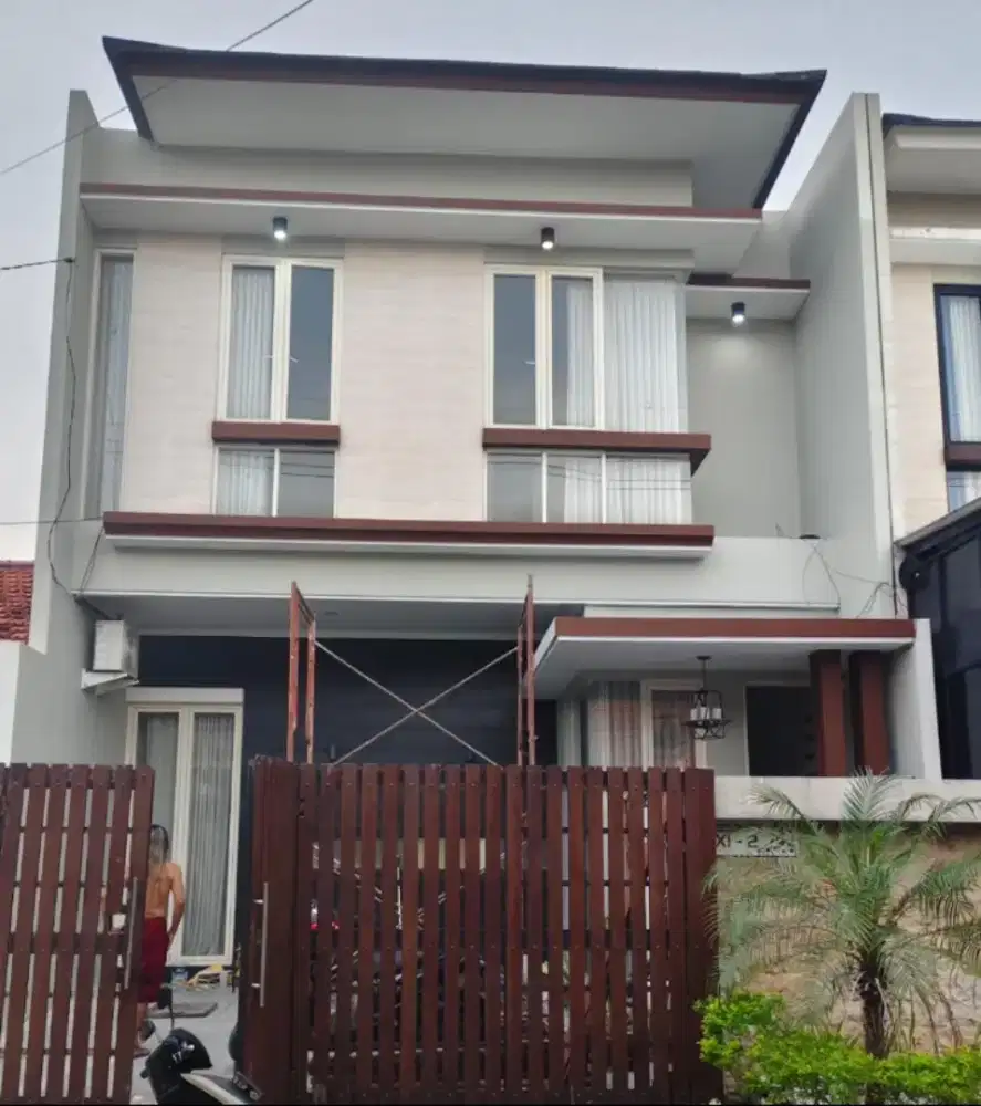Dijual BU Rumah Siap Huni Full Furnished di Rungkut Asri Surabaya