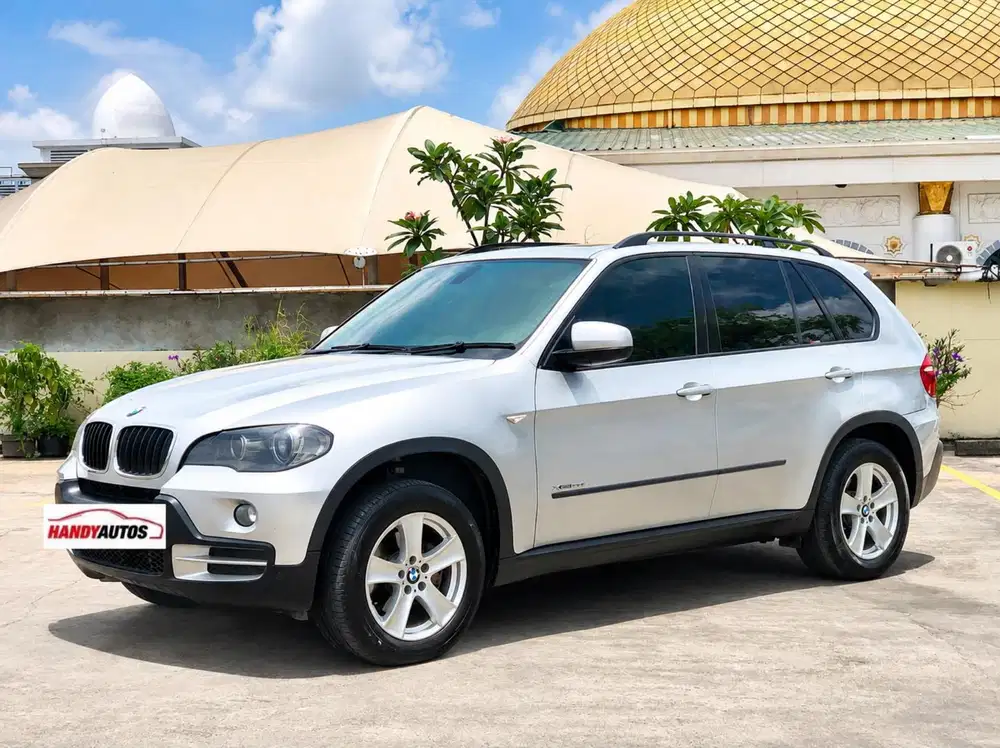 BMW X5 XDrive Tahun 2010 Automatic Abu-abu Metalik