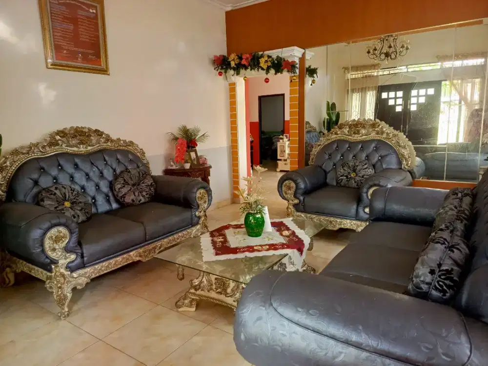 Jual Rumah Jalan Woltermongonsidi
