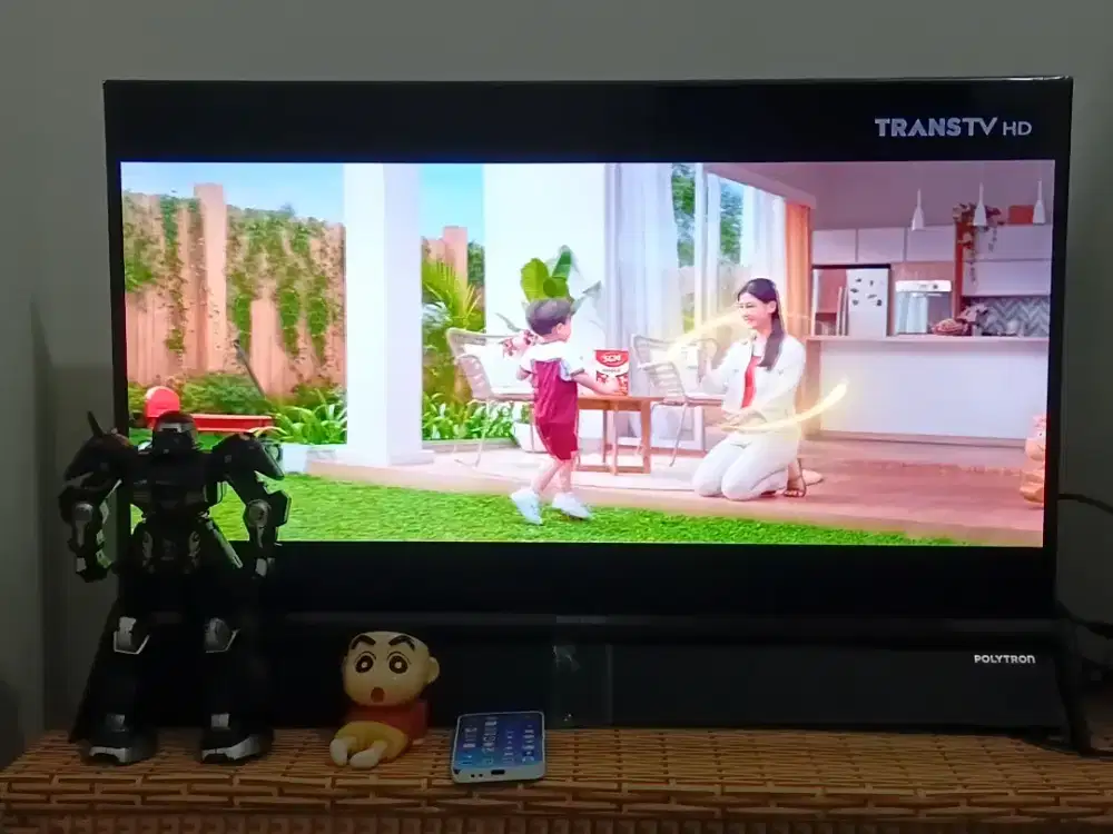 POLYTRON 32 INCH ANDROID TV
