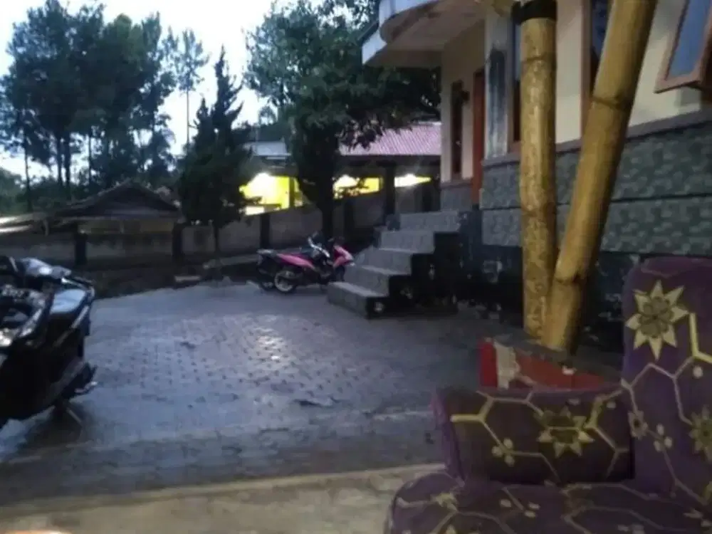 Jual Rumah + kolam Renang Ujung Berung BISA DIJADIKAN VILLA