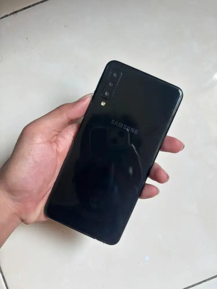 SAMSUNG A7 2018 BATANG 4/64GB