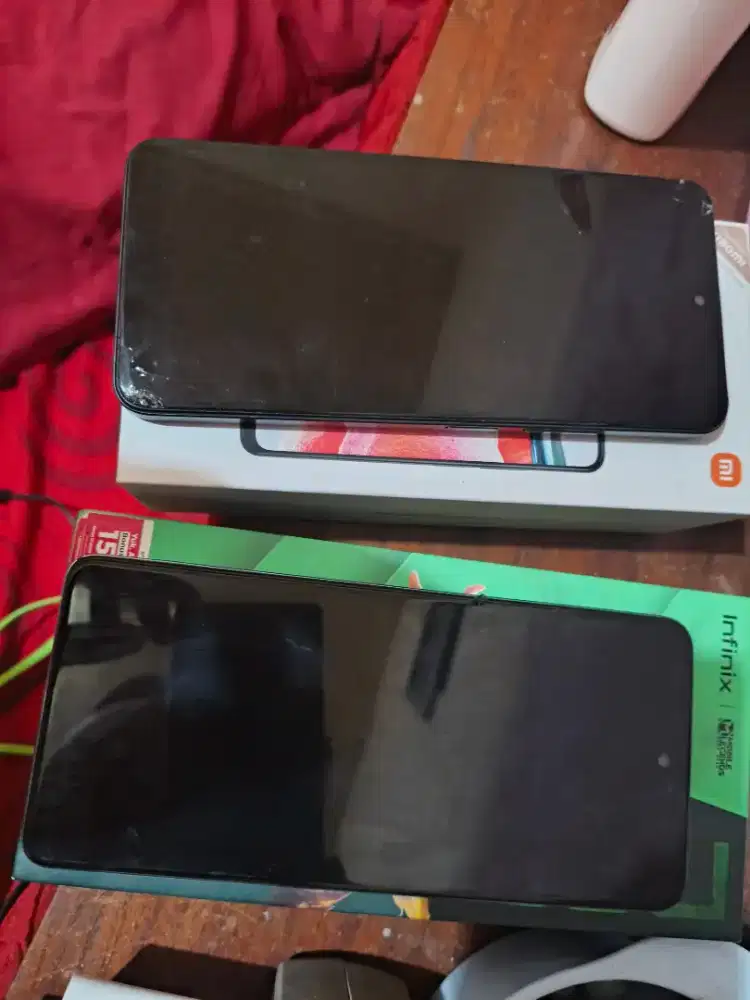 Dua hp xiaomi dan infinix